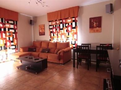 Apartamento con 5 dormitorios se vende en Alhaurin el Grande