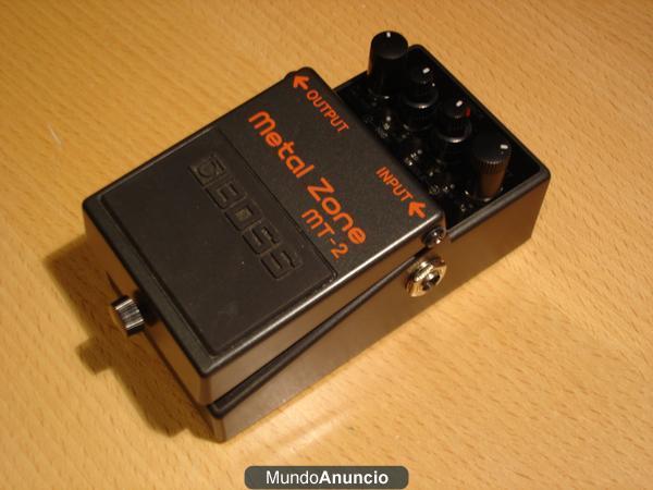 [Vendo][Cambio] BOSS MT-2 Metal Zone