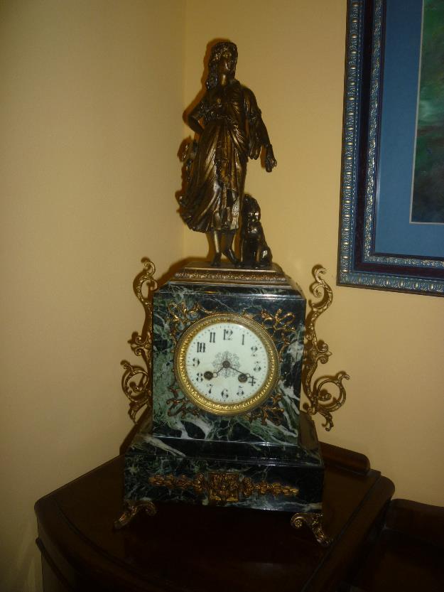 antiguo reloj napoleon III de finales de 1800