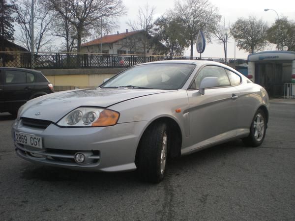 hyundai coupe tiburon.1.6 16v 2200e