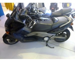 YAMAHA T-MAX 500