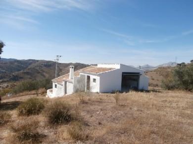 Chalet con 3 dormitorios se vende en Colmenar, Axarquia