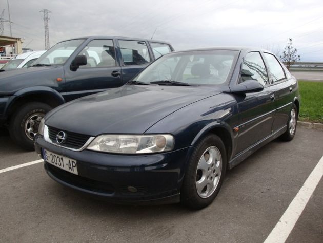 OPEL Vectra 1.8 16v Comfort