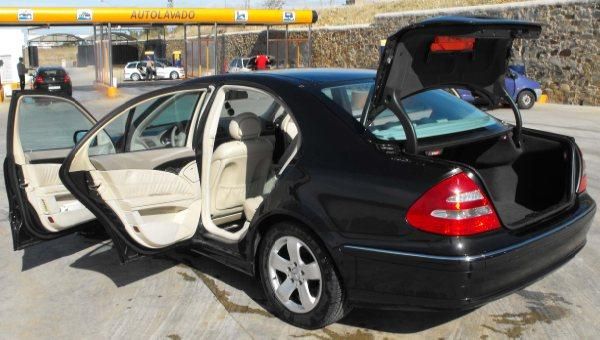 SE VENDE MERCEDES E 320 CDI AVANTGARDE