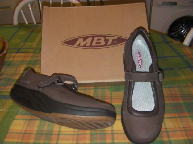 Vendo zapatos mbt kaya chocolate 39 2/3