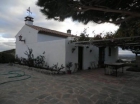 Chalet con 3 dormitorios se vende en Estepona, Costa del Sol - mejor precio | unprecio.es