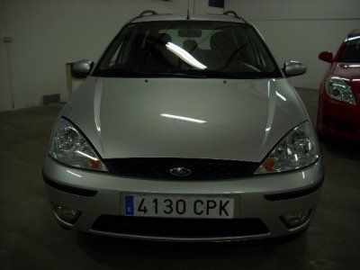 FORD FOCUS 1.8 TDDI FAMILIAR - Salamanca