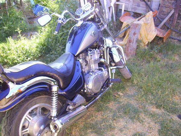 KAWASAKI VULCAN 500 EN