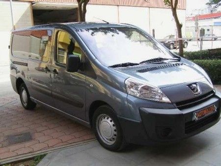 PEUGEOT EXPERT 2.0 HDI L2 6 PLAZAS (EXELENTE ESTADO) - Girona