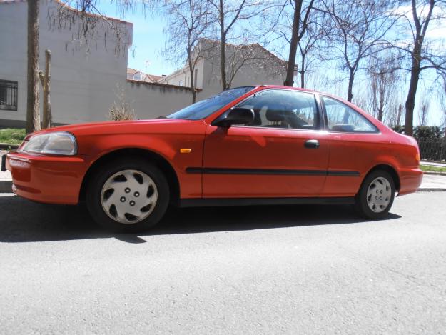 Vendo Honda Civic Coupe 1.6 ILS