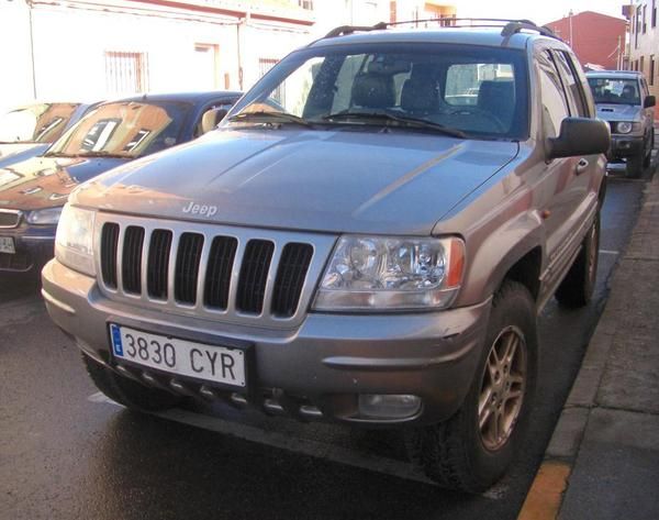 VENDO JEEP GRAND CHEROKEE LIMITED,,TAPICERIA CUERO---NAVEGADOR---