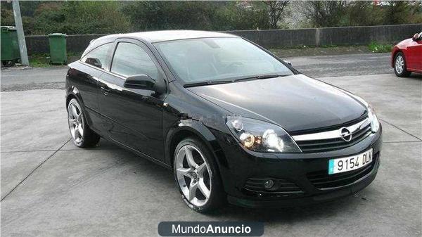 Opel Astra GTC 2.0 Turbo 200 CV Sport