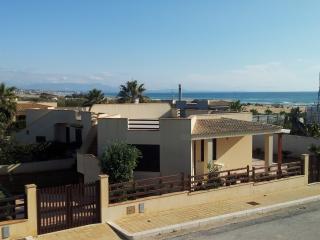 Villa : 5/6 personas - junto al mar - vistas a mar - tre fontane  trapani (provincia de)  sicilia  italia