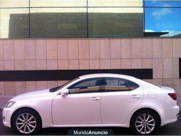 Lexus IS 220d SD Premium. GARANTIA OFI