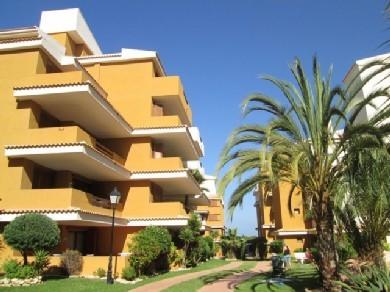 Apartamento con 2 dormitorios se vende en Punta Prima, Costa Blanca