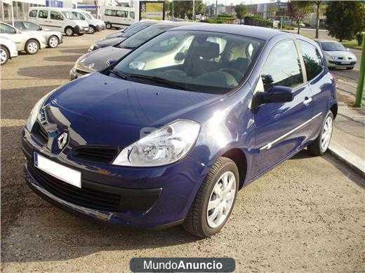 Renault Clio Emotion 1.2 16v eco2