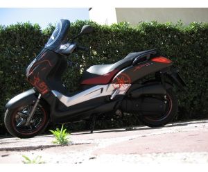 YAMAHA X-MAX