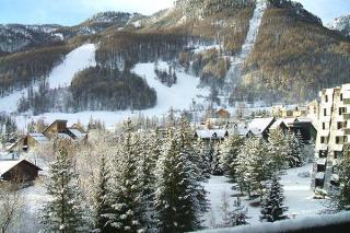 Apartamento : 6/8 personas - a pie de pistas - serre chevalier  altos alpes  provenza-alpes-costa azul  francia