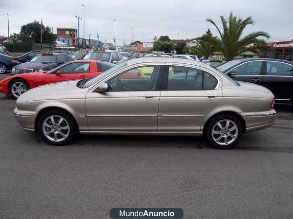 Jaguar X-Type 2.5 V6 Executive