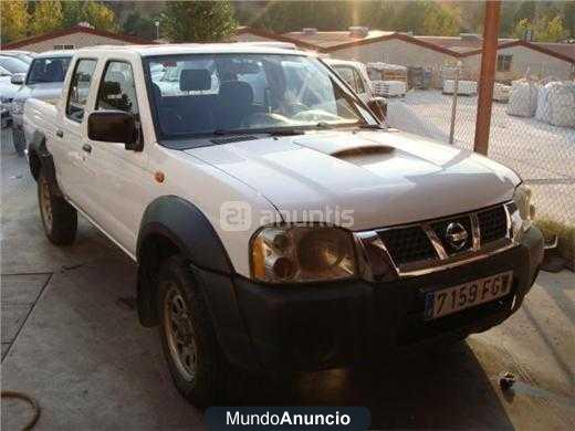 Nissan Navara 4X4 Doble Cabina LE