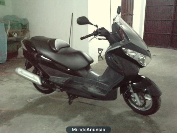 vendo burgman 125cc