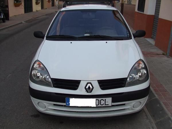 vendo clio comercial 1.5 DCI 3400