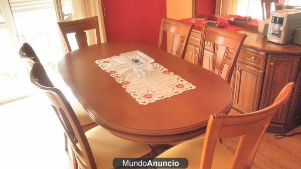 Venta Mesa y 6 sillas de madera maciza