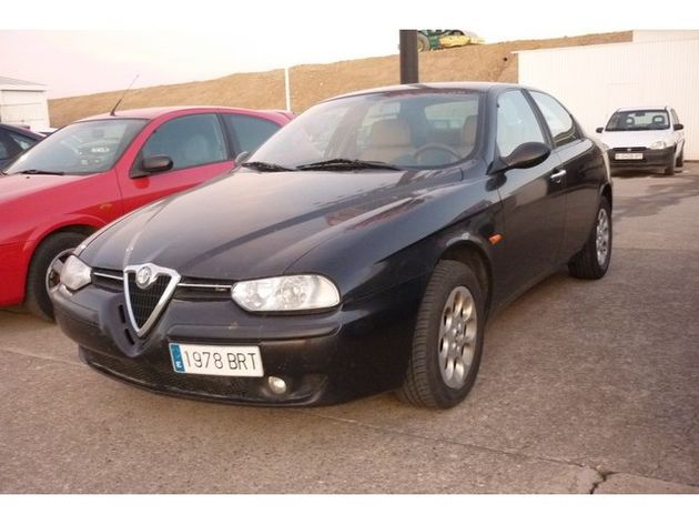 ALFA ROMEO 147  1.6 TS SPORT 105