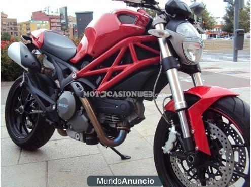 DUCATI MONSTER 796