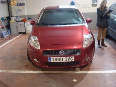 FIAT GRANDE PUNTO 1.3 M-JET DYNAMIC 90CV. - Madrid