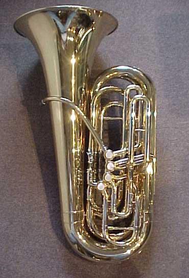 Tuba en Fa 621S