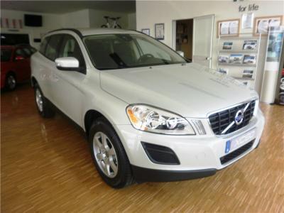 Volvo xc60 d4 kinetic