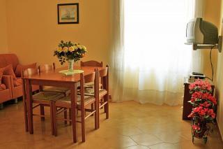 Apartamento : 4/5 personas - vistas a mar - minori  salerno (provincia de)  campania  italia