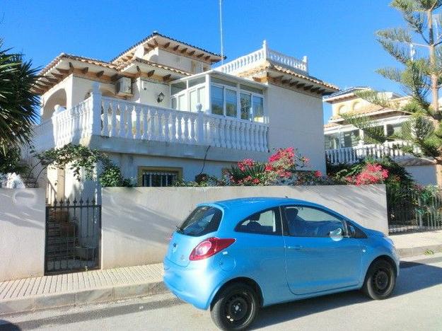 Chalet en venta en Playa Flamenca, Alicante (Costa Blanca)