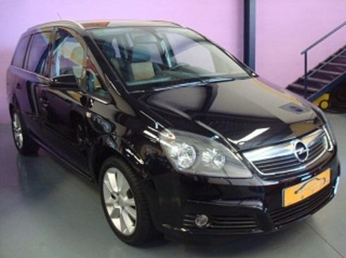 Opel zafira 1.9 CDTI COSMO