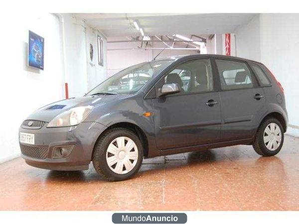 Ford Fiesta 1.4 FUTURA 80cv 5 Puertas 110