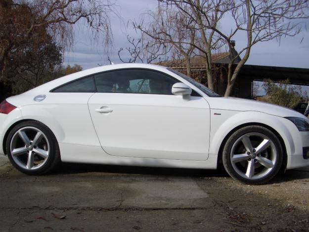 Audi TT 2.0 TFSI S-LINE PLUS+NAVI+BI-XENON+PARKTRONIC+FULL.