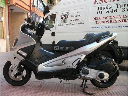 GILERA Nexus 250