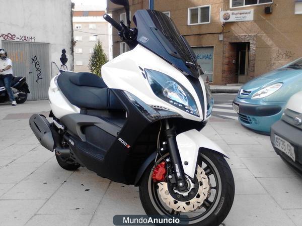 Kymco Xciting 500 R ABS - Blanca