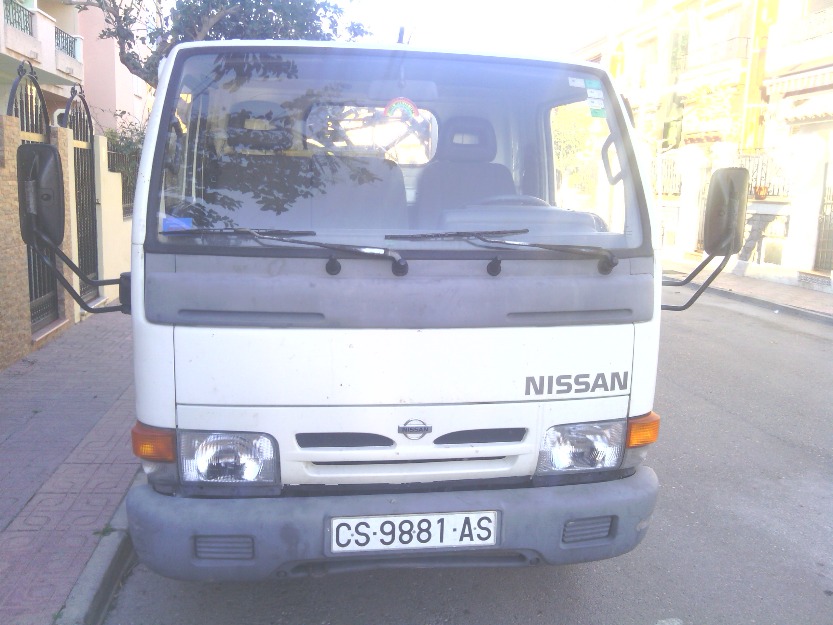 Nissan cabastar perfecto estado