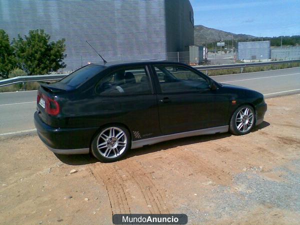 Vendo Seat Cordoba 1,9 TDI SPORT 90 CV