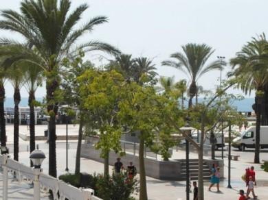 Apartamento con 3 dormitorios se vende en Torre del Mar, Costa del Sol