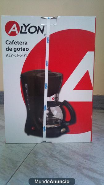 Vendo cafetera NUEVA A ESTRENAR