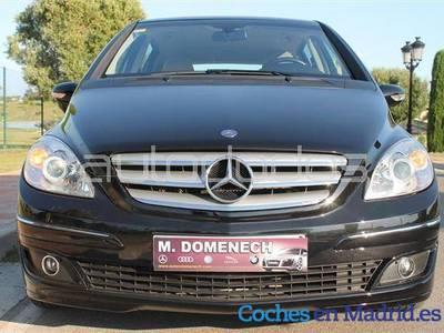 Mercedes Benz B200