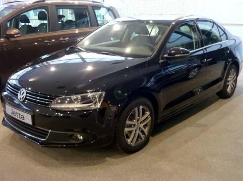 Volkswagen Jetta Sport 2.0 Tdi CR DPF  140 cv. DSG 7vel. 4P. Mod.2012.Blanco Candy. Nuevo. Nacional.