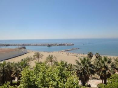 Apartamento con 4 dormitorios se vende en Marbella, Costa del Sol