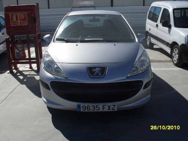 PEUGEOT 207 URBAN