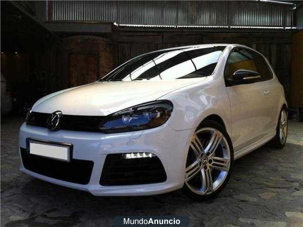 Volkswagen Golf 2.0 TSI 270cv 4Motion R