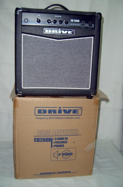 Amplificador  bajo  20 w  drive nuevo 88   €