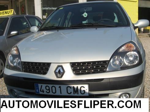 Renault Clio 1.5 DCI BILLABONG-FLIPER- PARKING CLIENTES-SABADELL ABIE